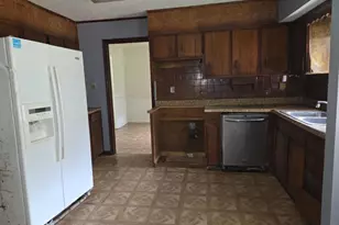 556 Greenview Ave SE, Conyers, GA 30094 - Photo 5