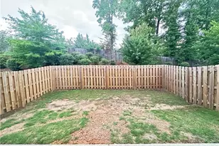 813 Upper Dove Ct, Woodstock, GA 30188 - Photo 21