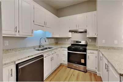 3753 Memorial Parkway NW, Kennesaw, GA 30152 - Photo 5