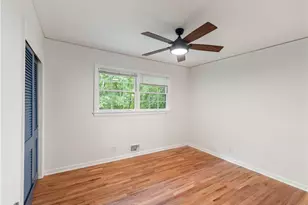 1685 Dunwoody Pl NE, Atlanta, GA 30324 - Photo 7