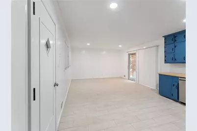 1685 Dunwoody Place NE #Top, Atlanta, GA 30324 - Photo 5