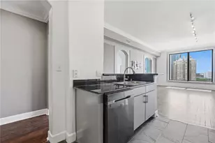 3445 Stratford Rd NE, Atlanta, GA 30326 - Photo 17