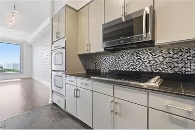 3445 Stratford Road NE #1501, Atlanta, GA 30326 - Photo 13
