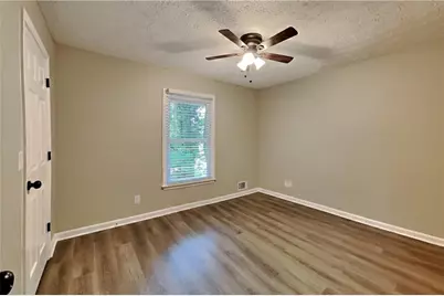798 Brownlee Lane, Lawrenceville, GA 30044 - Photo 13