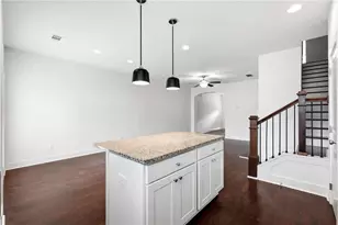 1881 Plainsboro Dr, Lithonia, GA 30058 - Photo 9