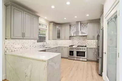 2599 Brookline Circle NE, Brookhaven, GA 30319 - Photo 9