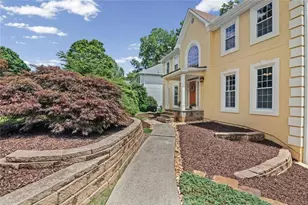 3873 Beacon St NE, Marietta, GA 30062 - Photo 3