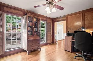 3873 Beacon St NE, Marietta, GA 30062 - Photo 9