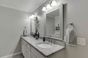 5984 Dolvin Ln, Buford, GA 30518 - Photo 41