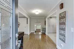 5984 Dolvin Ln, Buford, GA 30518 - Photo 7
