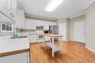 1622 Branch Creek Cove, Lawrenceville, GA 30043 - Photo 23