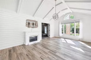 627 Rock Springs Rd, Lawrenceville, GA 30043 - Photo 13