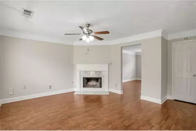 6557 Rebecca Lou Lane, Lithonia, GA 30058 - Photo 9