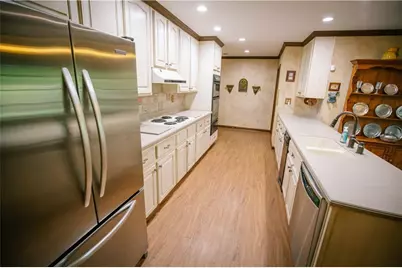 6960 Northgreen Drive, Atlanta, GA 30328 - Photo 23