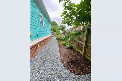 404 Bass Street SW, Atlanta, GA 30310 - Photo 13