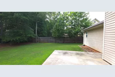 439 Red Bud, Jefferson, GA 30549 - Photo 21