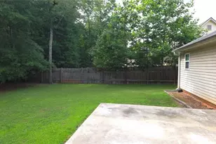 439 Red Bud, Jefferson, GA 30549 - Photo 21