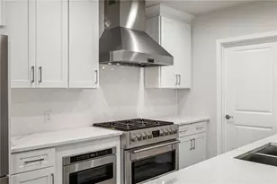 270 17th Streets NW, Atlanta, GA 30363 - Photo 7