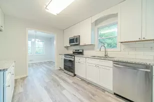 325 Little Rock Ct, Lawrenceville, GA 30046 - Photo 5