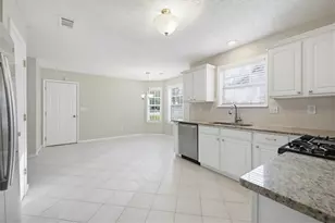 1029 Harbins Pass Dr, Dacula, GA 30019 - Photo 13
