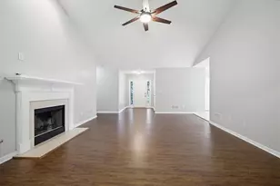 1029 Harbins Pass Dr, Dacula, GA 30019 - Photo 5