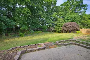 1029 Harbins Pass Dr, Dacula, GA 30019 - Photo 31