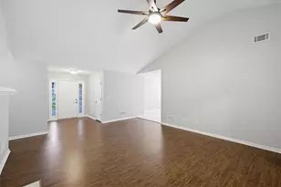 1029 Harbins Pass Dr, Dacula, GA 30019 - Photo 7