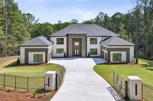 2843 N Bogan Rd, Buford, GA 30519 - Photo 1