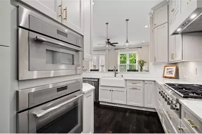 4151 Fischer Way, Atlanta, GA 30341 - Photo 17