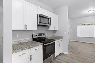 820 Magna Carta Dr NW, Atlanta, GA 30318 - Photo 11