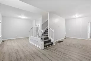 820 Magna Carta Dr NW, Atlanta, GA 30318 - Photo 31