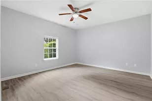 820 Magna Carta Dr NW, Atlanta, GA 30318 - Photo 15