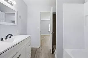820 Magna Carta Dr NW, Atlanta, GA 30318 - Photo 29