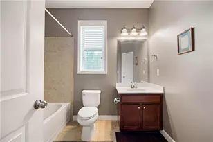 440 Cranbrooke Cir, Suwanee, GA 30024 - Photo 23