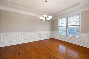 440 Cranbrooke Cir, Suwanee, GA 30024 - Photo 3