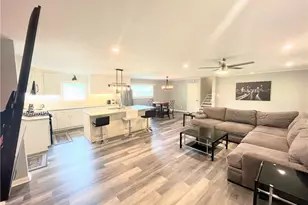 4380 Janice Dr, Atlanta, GA 30337 - Photo 7