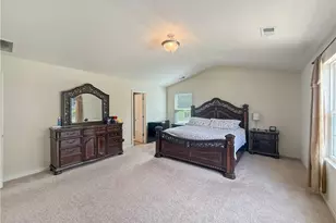 1303 Cardena Ct, Gainesville, GA 30504 - Photo 9