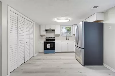 5570 Downs Way, Lithonia, GA 30058 - Photo 9