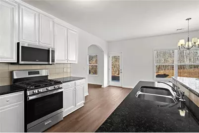 221 Cutbank Court SW, Atlanta, GA 30331 - Photo 9