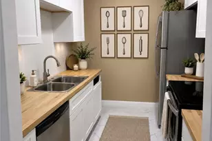 3206 Pine Tree Trail, Atlanta, GA 30349 - Photo 3