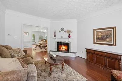 7505 Saint Charles Square, Roswell, GA 30075 - Photo 5