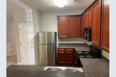 4283 High Park Lane #10, Atlanta, GA 30344 - Photo 3