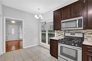 1449 Cambridge Common, Decatur, GA 30033 - Photo 3