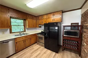 6271 Mountain Ct SE, Mableton, GA 30126 - Photo 9