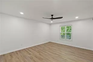 1060 Deer Chase Ct, Stone Mountain, GA 30088 - Photo 23
