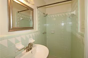 257 Chalmers Dr NW, Atlanta, GA 30318 - Photo 13