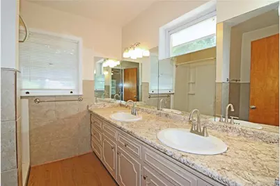 257 Chalmers Drive NW, Atlanta, GA 30318 - Photo 19