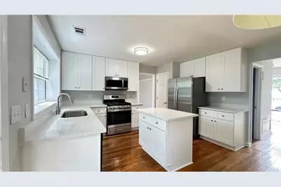 11900 Carriage Park Lane, Duluth, GA 30097 - Photo 7