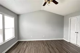 9155 Ruel Ln, Suwanee, GA 30024 - Photo 9