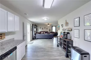 909 River Crossing, Jefferson, GA 30549 - Photo 9